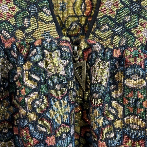 NWT Ecote Urban Outfitters Metallic Catherdal Party Mini Dress Size 6 - Picture 15 of 16